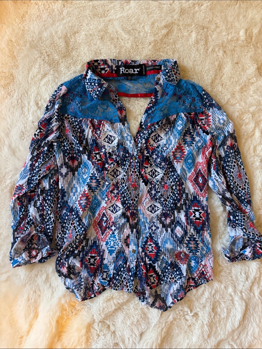 Roar Blue & Red Multi-Pattern Lace Yoke Button-Down Shirt